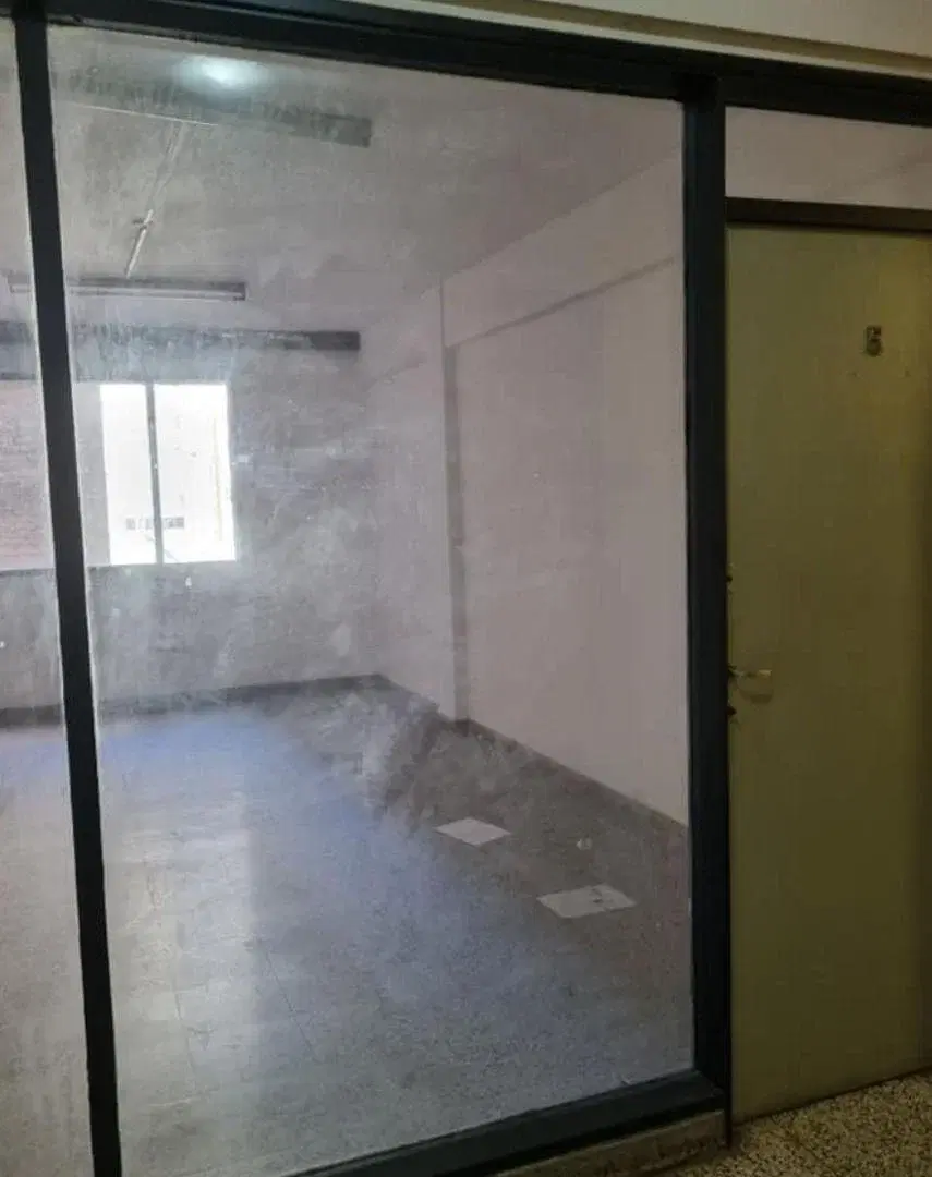 Vendo/ alquilo oficina en pleno centro 2