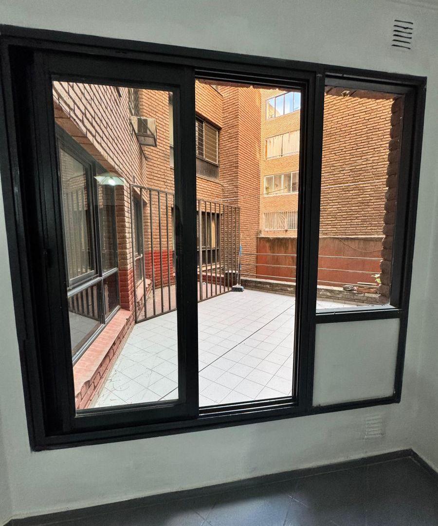 Foto de Alquilo departamento 1 dormitorio zona centro, imagen 2