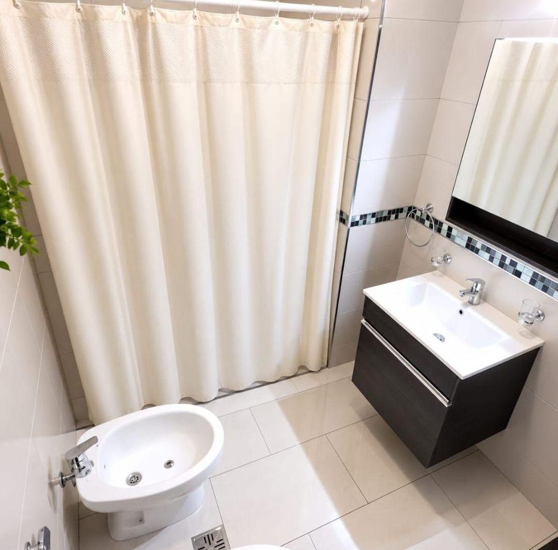 Foto de ALQUILER ANUAL/ 2 DORMITORIOS / VILLA CARLOS PAZ, imagen 5