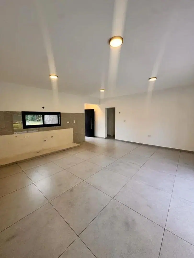 ALQUILER - Casa 2 Dorm. Villa Catalina A Estrenar 2