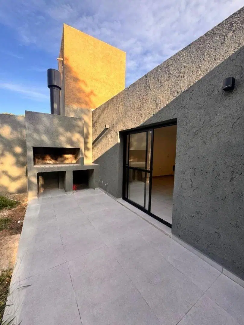 VENTA - Casa 2 Dorm. Villa Catalina A Estrenar 3