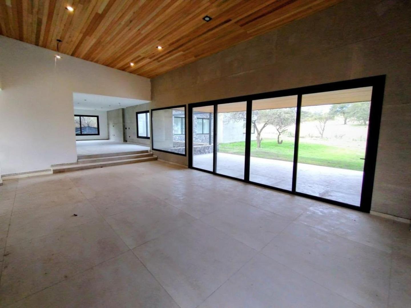 Foto de Casa Categoría 3 Dorm. Fondo Golf - Estancia El Terron, imagen 3