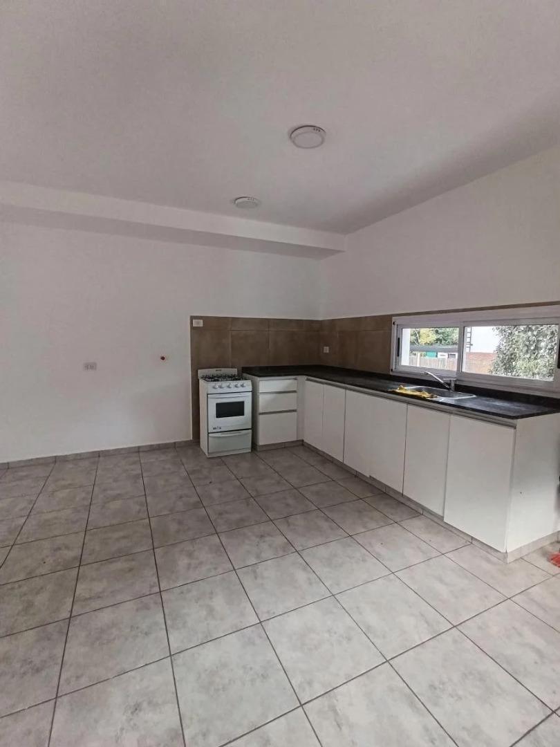 Foto de ALQUILER Dúplex 2 Dorm. con Asador - Villa Catalina, imagen 4