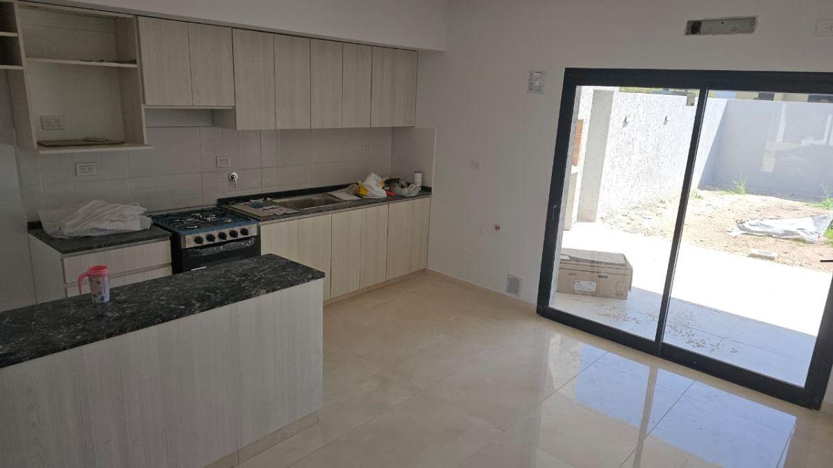 Foto de Venta Dúplex a Estrenar 3 Dorm. Cochera Doble - Docta Boulevard, imagen 4
