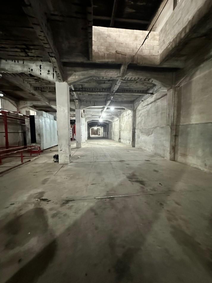 Foto de **1100 m2 en Planta**, 90x13 m2, Salida a dos calles, Todo Losa, Altura 5,5 m2 - Opcion 1100 m2 MAS, imagen 3