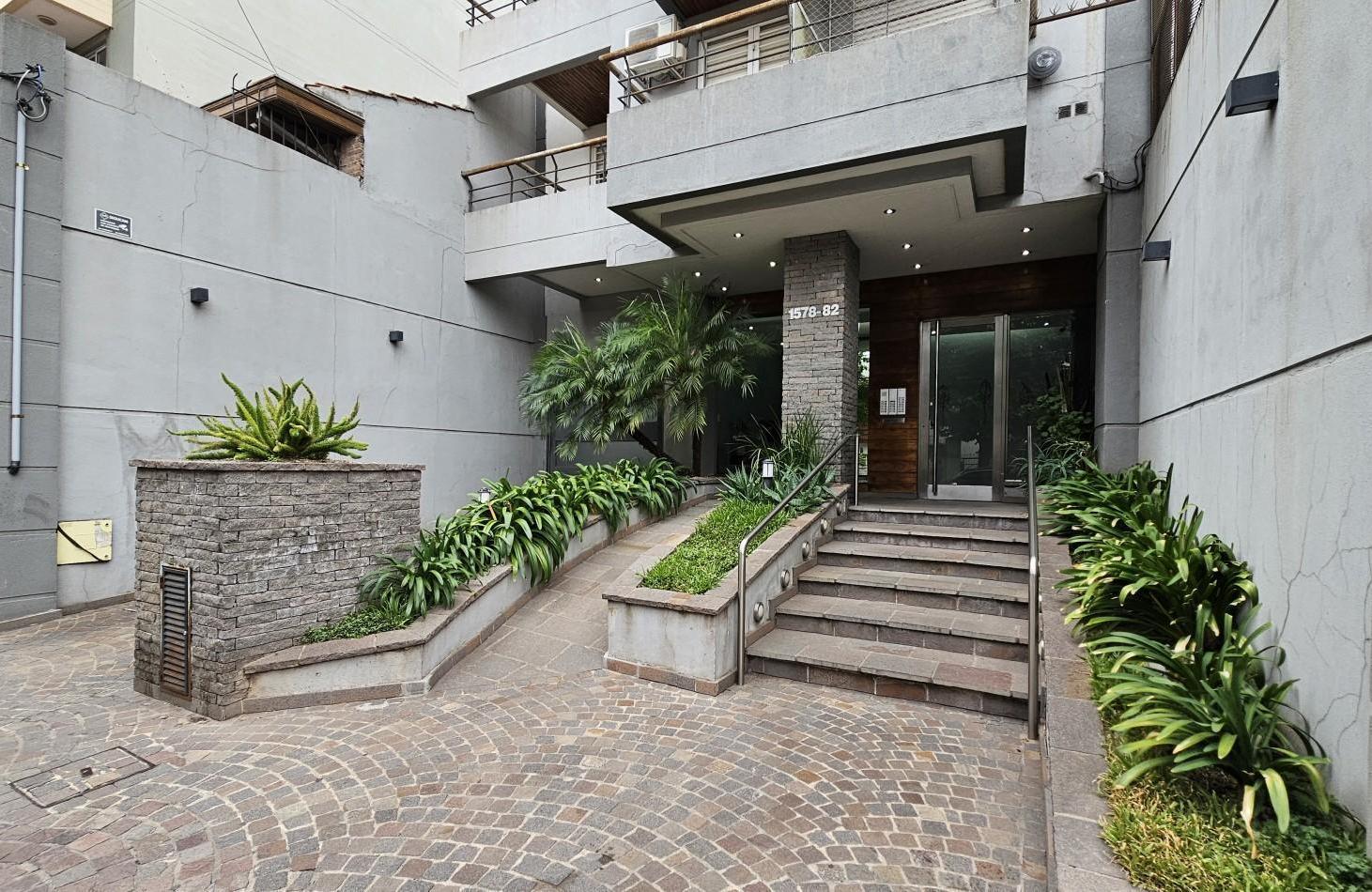 **u$s 95.000** - Venta Dto. de 3 amb. - 7mo piso - Margarita Weild 1500 - Lanus Este