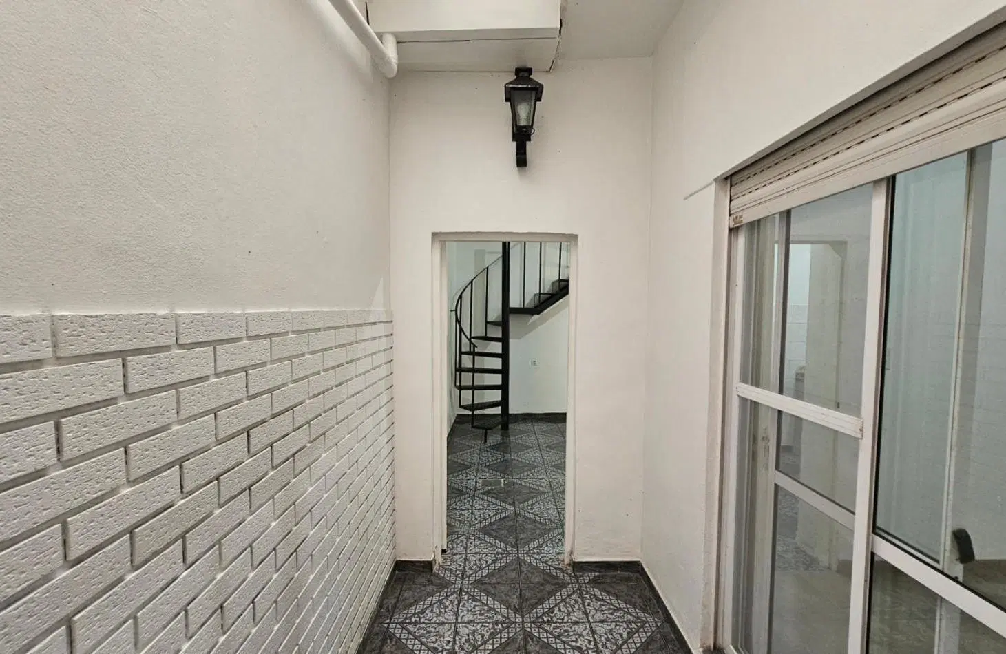 **$450.000.-** - Dpto. 2 Amb. en alquiler ¡¡NO ABONA EXPENSAS¡¡ - Planta Baja Interno -- Sayos 3040 1