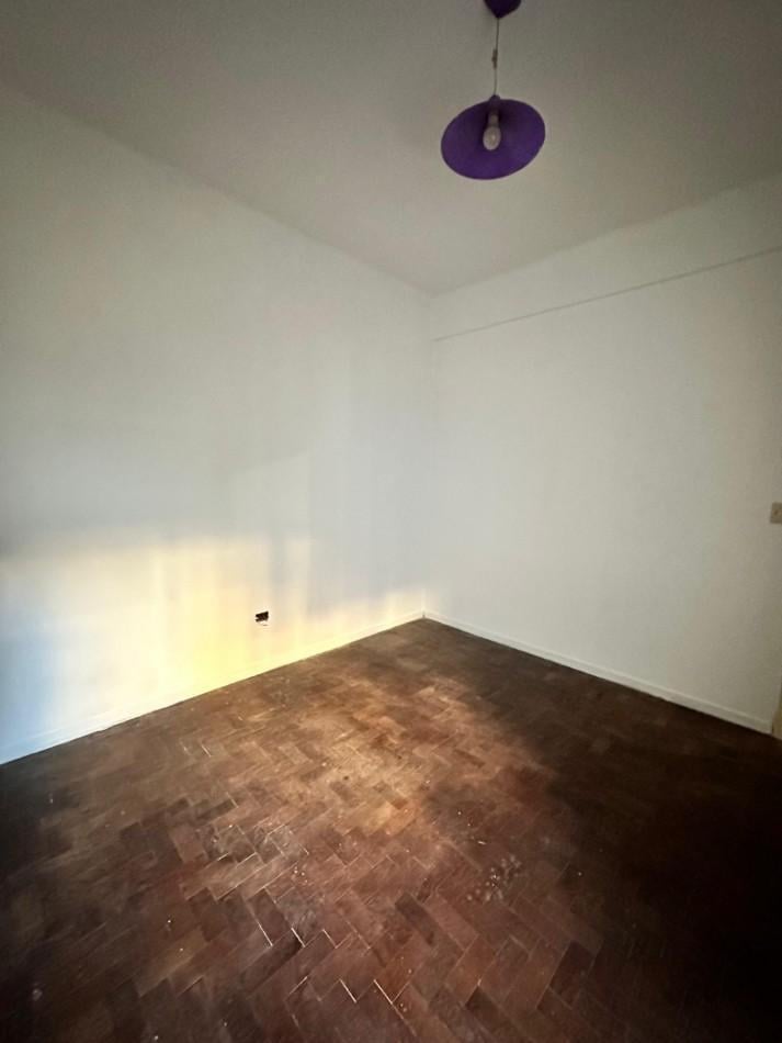 Foto de PH INTERNO 3 AMB. CON TERRAZA BUEN ESTADO - Ramon Cabrero 2560, imagen 4
