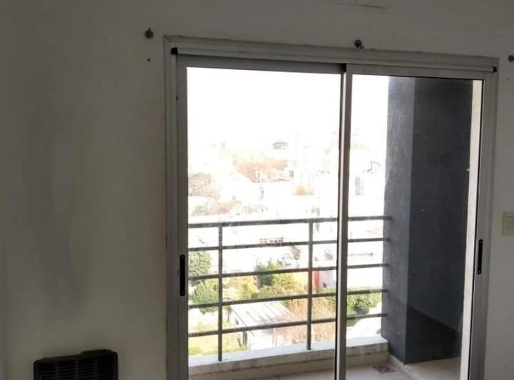 Monoambiente en zona Plaza España y facultad de Bellas Artes 4