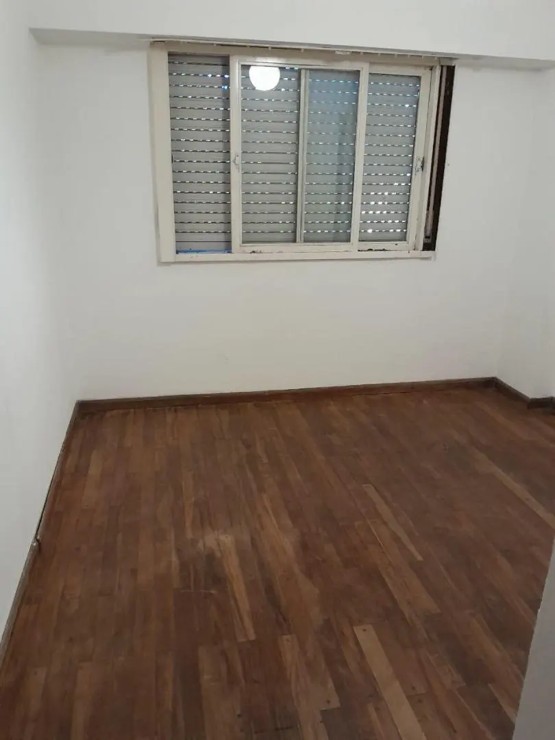 Departamento de dos ambientes en zona céntrica La Plata 3