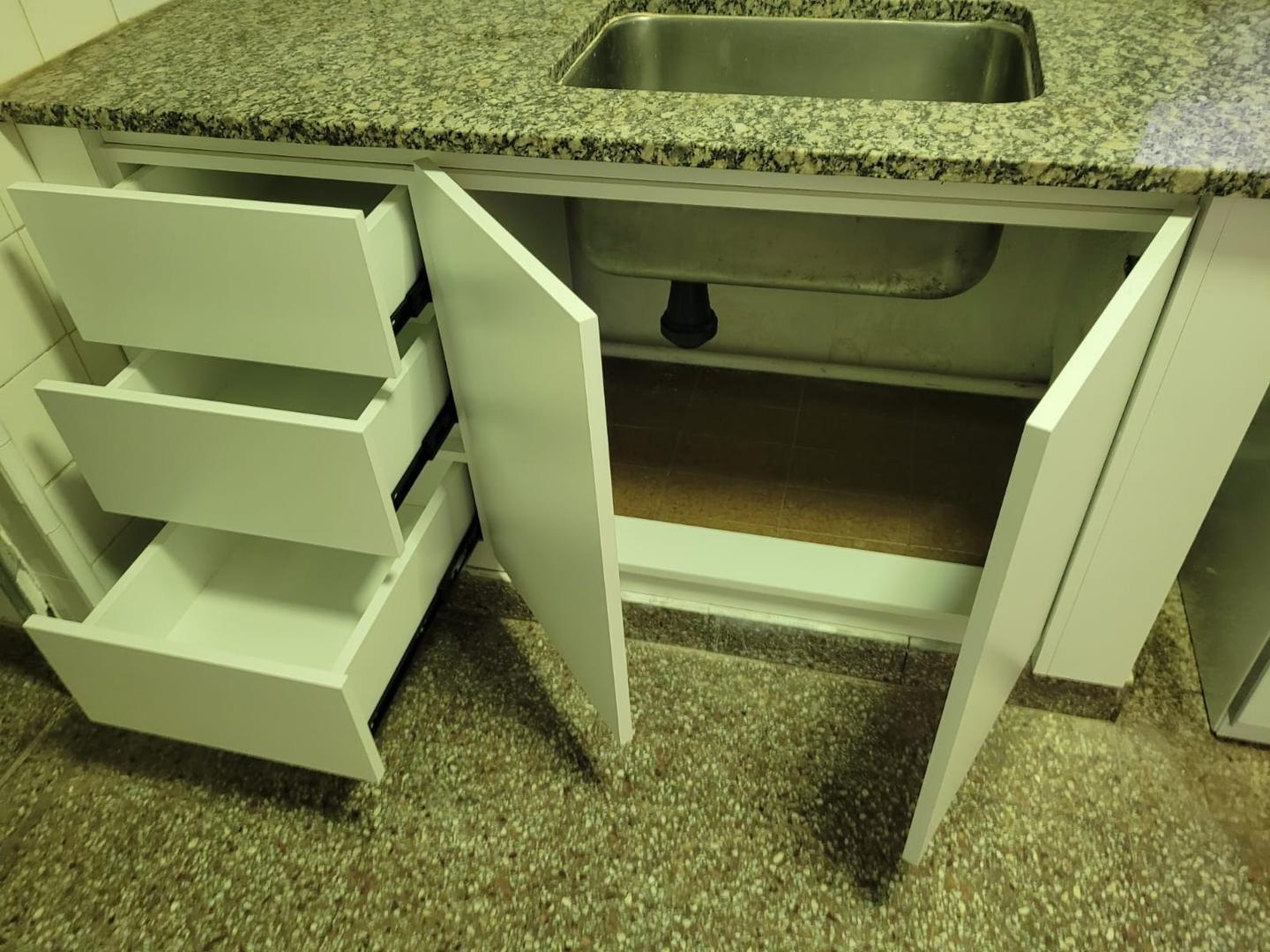 Foto de Departamento de 3 ambientes con patio en primer piso, imagen 2