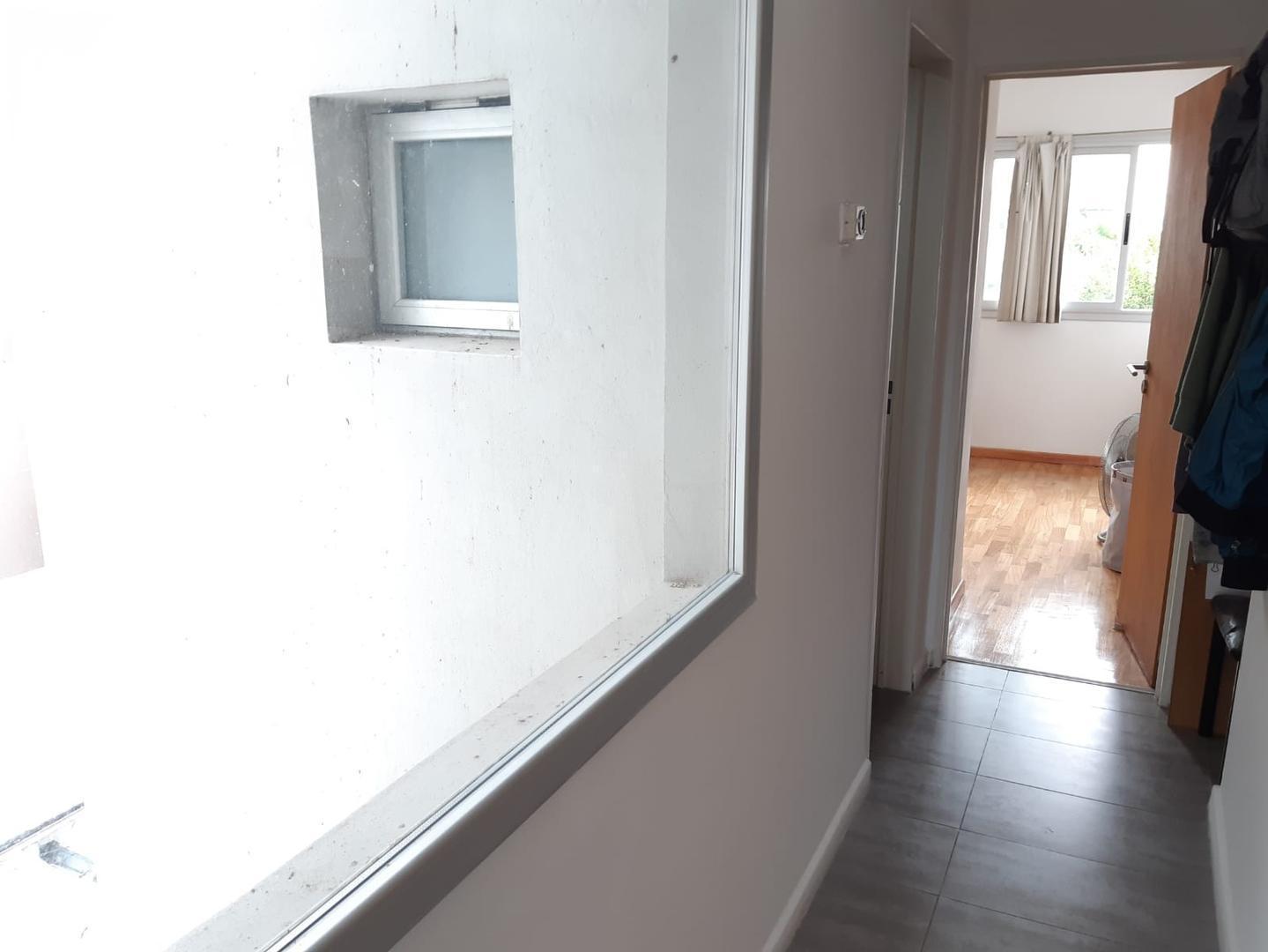 Foto de Semipiso en el semicentro de La Plata zona Pza. Olazabal, imagen 3