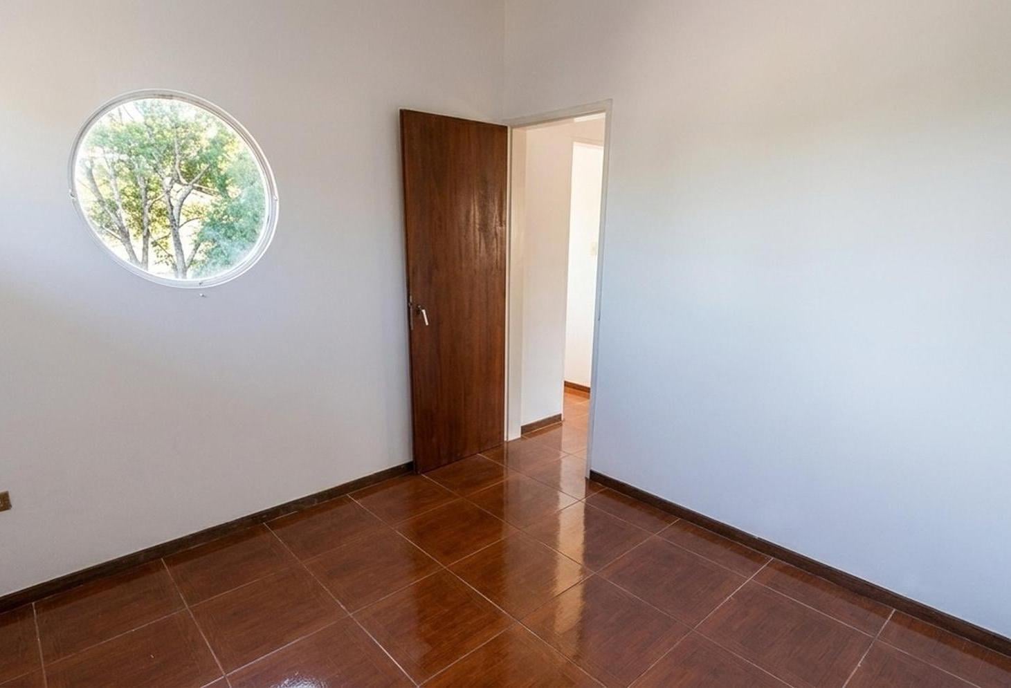 Foto de Casa de 2 dormitorios, cochera y patio en City Bell, imagen 4