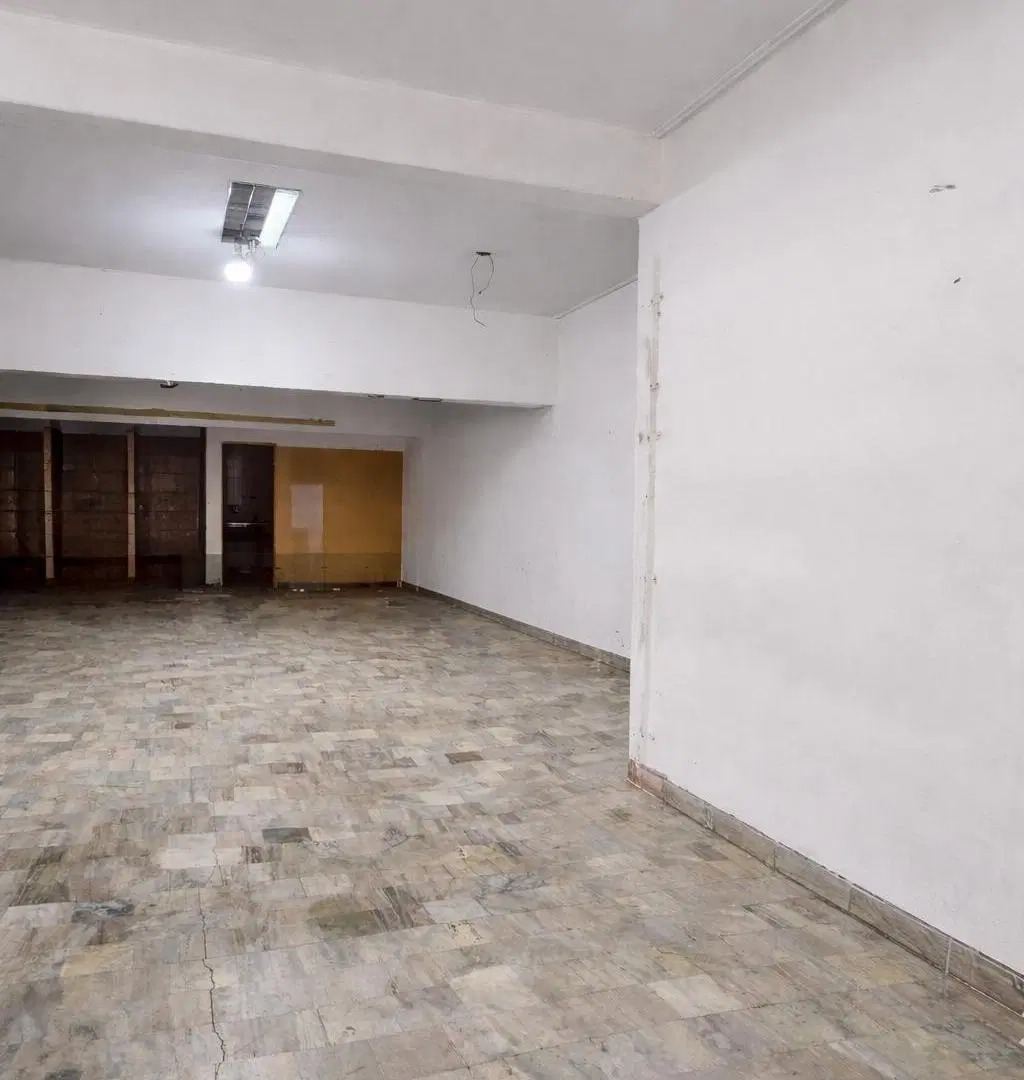 Local en alquiler 170 mts2 Lanus Oeste 1
