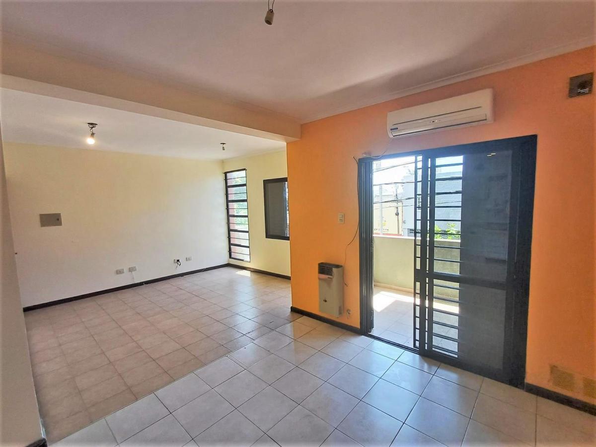 Departamento a 150 m de Bv Pellegrini! 3