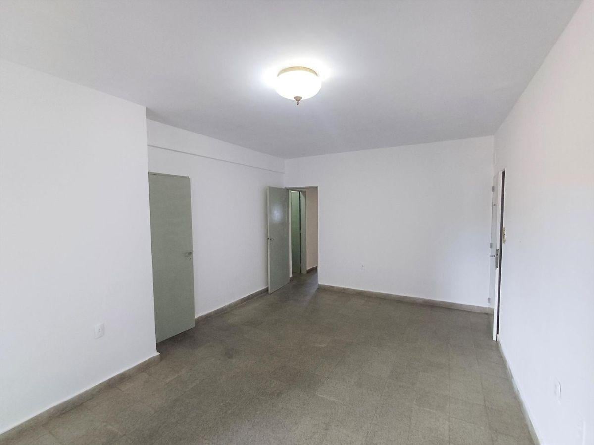 Foto de Departamento en venta de 2 dormitorios en barrio Sur, imagen 5
