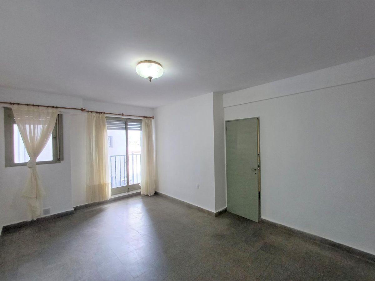 Foto de Departamento en venta de 2 dormitorios en barrio Sur, imagen 3