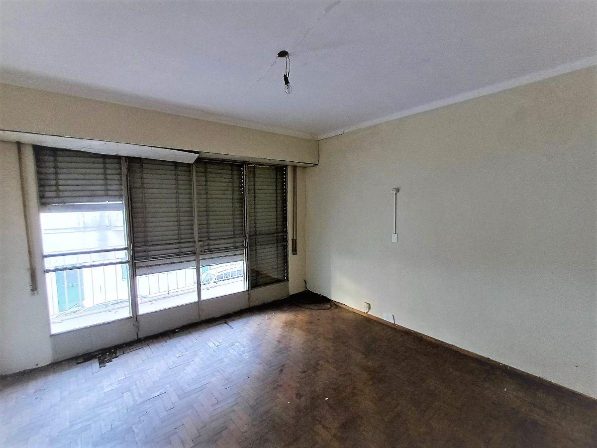 Foto de Casa centrica de 3 dormitorios al frente con cochera., imagen 2