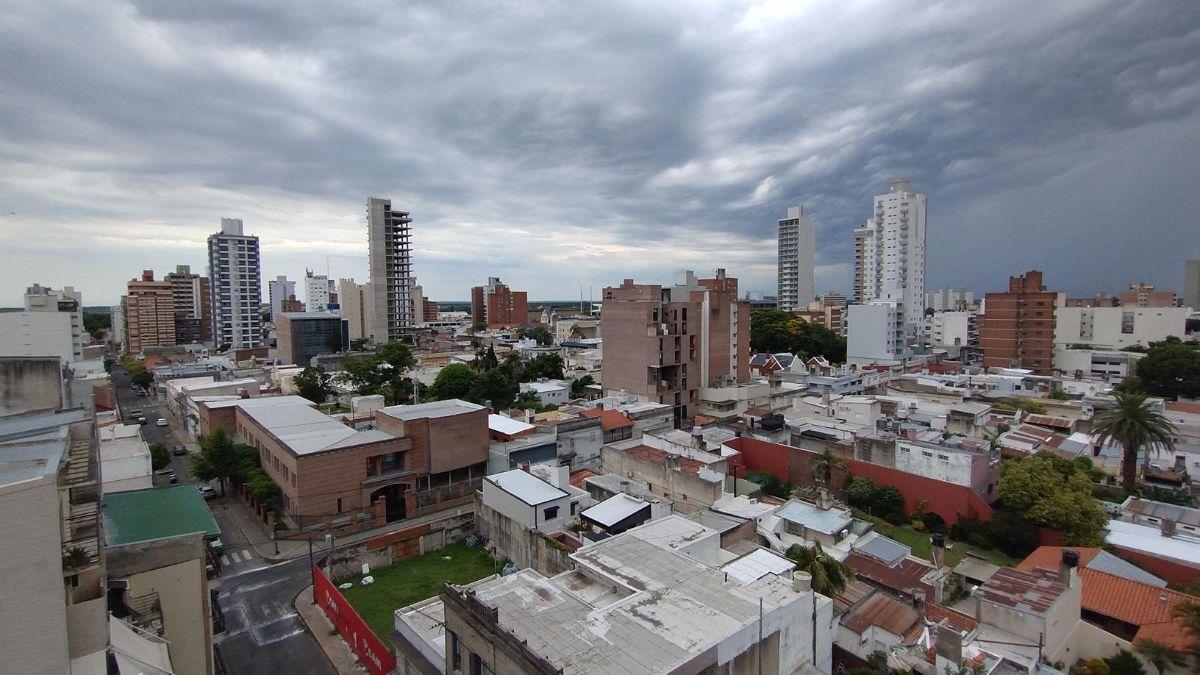 Departamento en venta de 2 dormitorios en barrio sur, zona Fac Cs Económicas