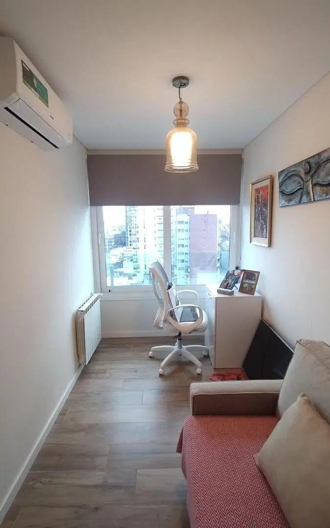 Exclusivo departamento sobre Bv. Galvez de 1 dormitorio en venta! 2