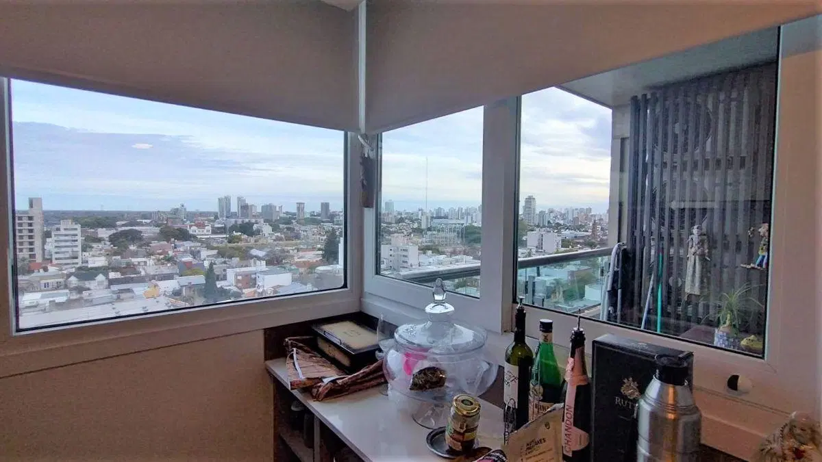 Exclusivo departamento sobre Bv. Galvez de 1 dormitorio en venta! 3