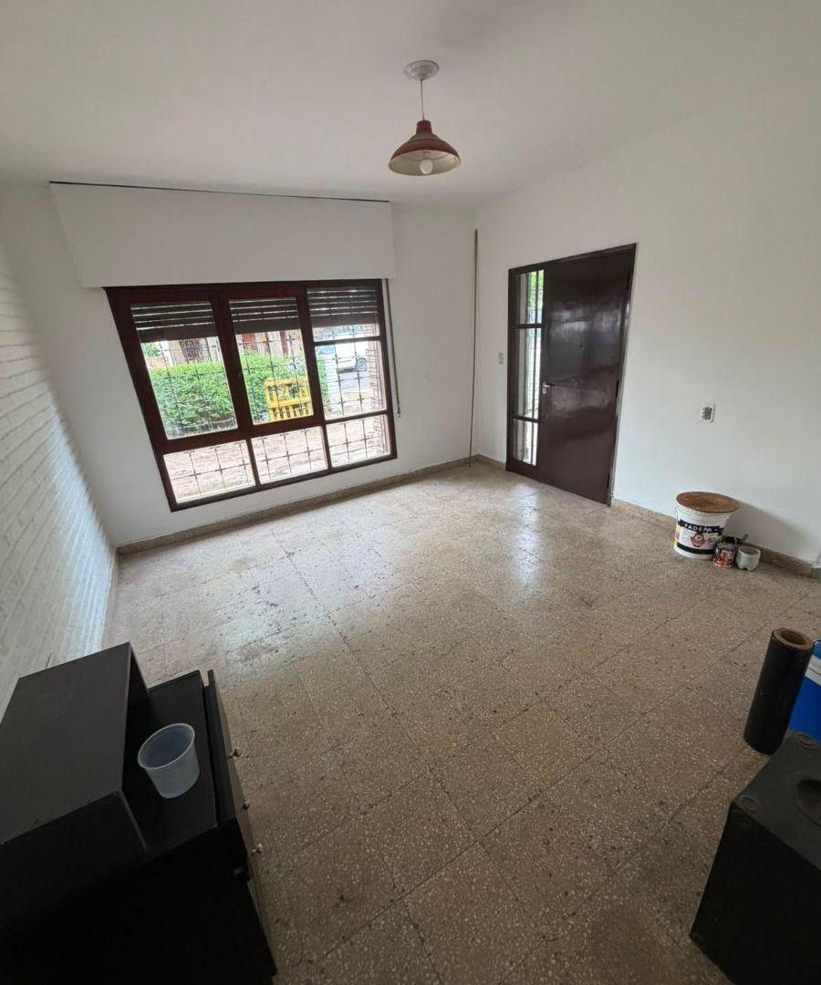 Foto de ALQUILO CASA DE TRES DORMITORIOS EN B° MARQUES DE SOBREMONTE, imagen 3
