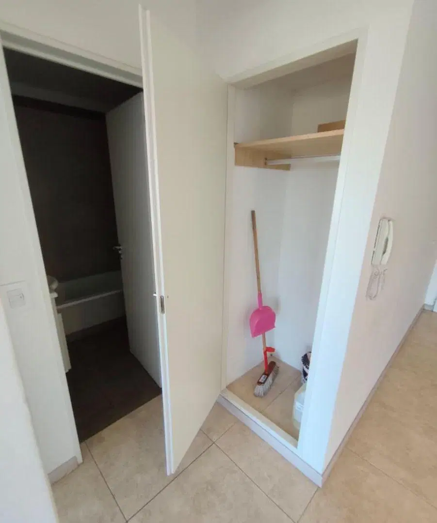 DEPTO 2 AMB C/ COCHERA Y AMENITIES - H. Yrigoyen 1180 MACONDA X QUILMES 3