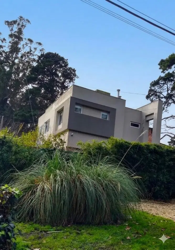 CASA VENTA BOSQUE PERALTA RAMOS 2