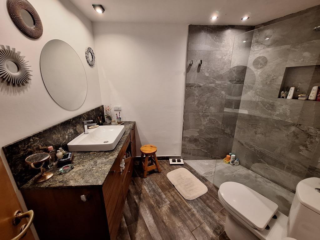 Casa en Venta en Parque Luro 2