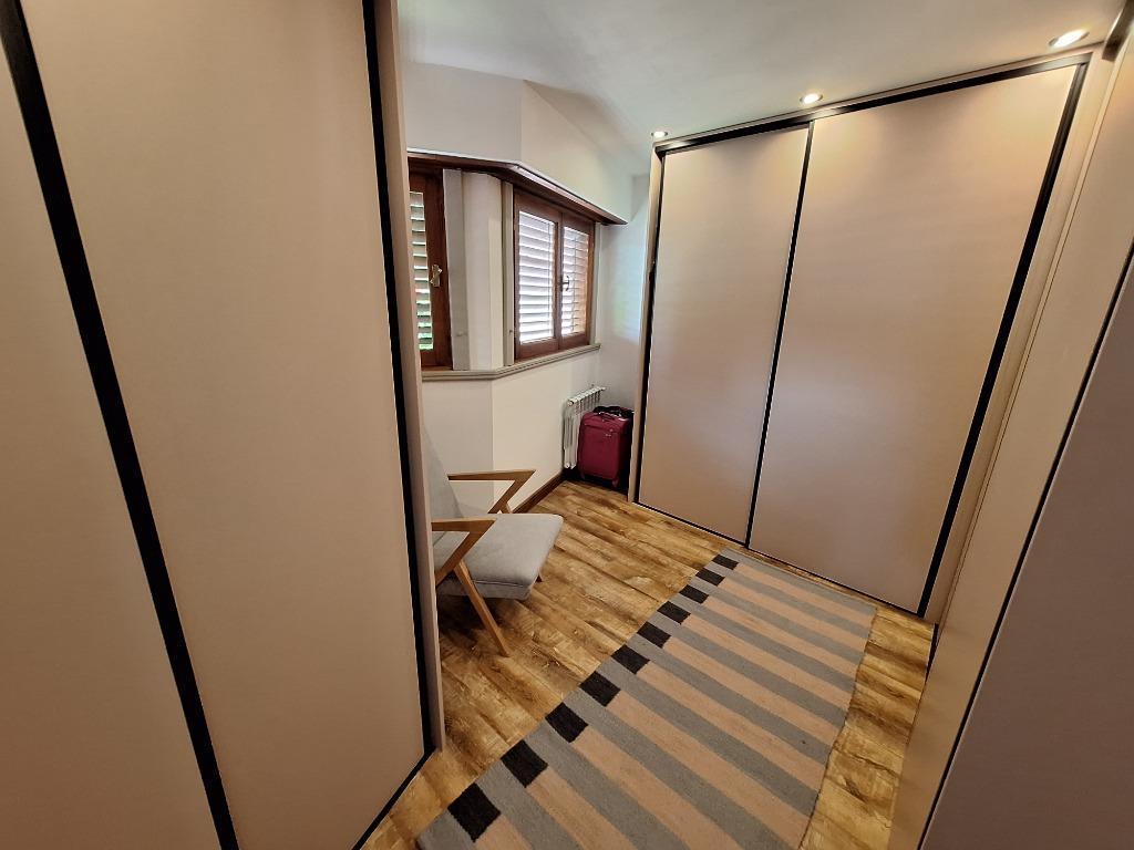 Casa en Venta en Parque Luro 5