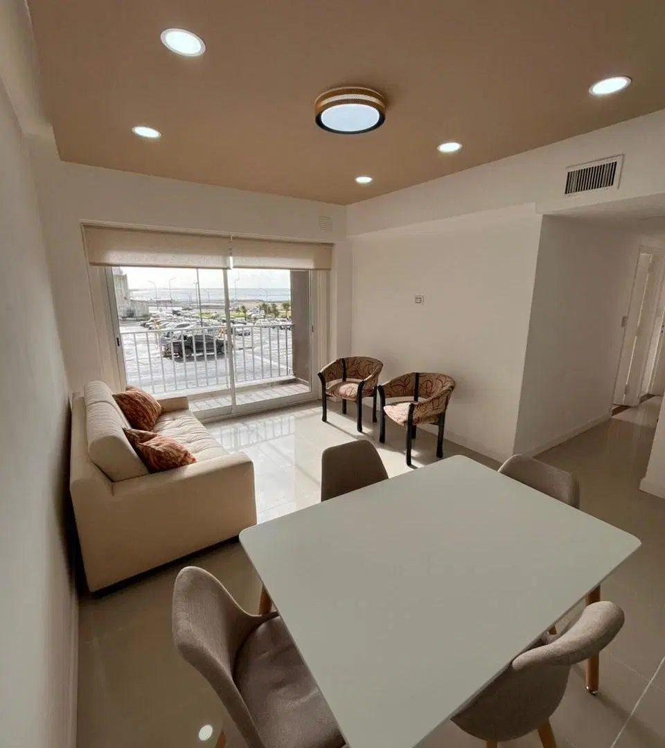 Departamento en Venta en Centro 3