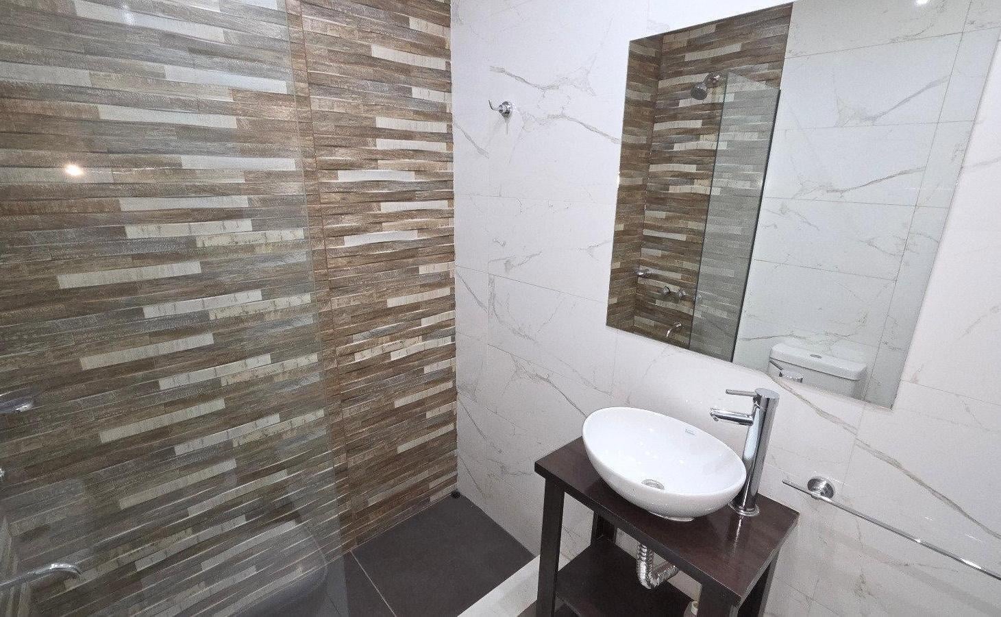 Foto de 2 AMBIENTES LATERAL CON BALCON FRANCES, imagen 5