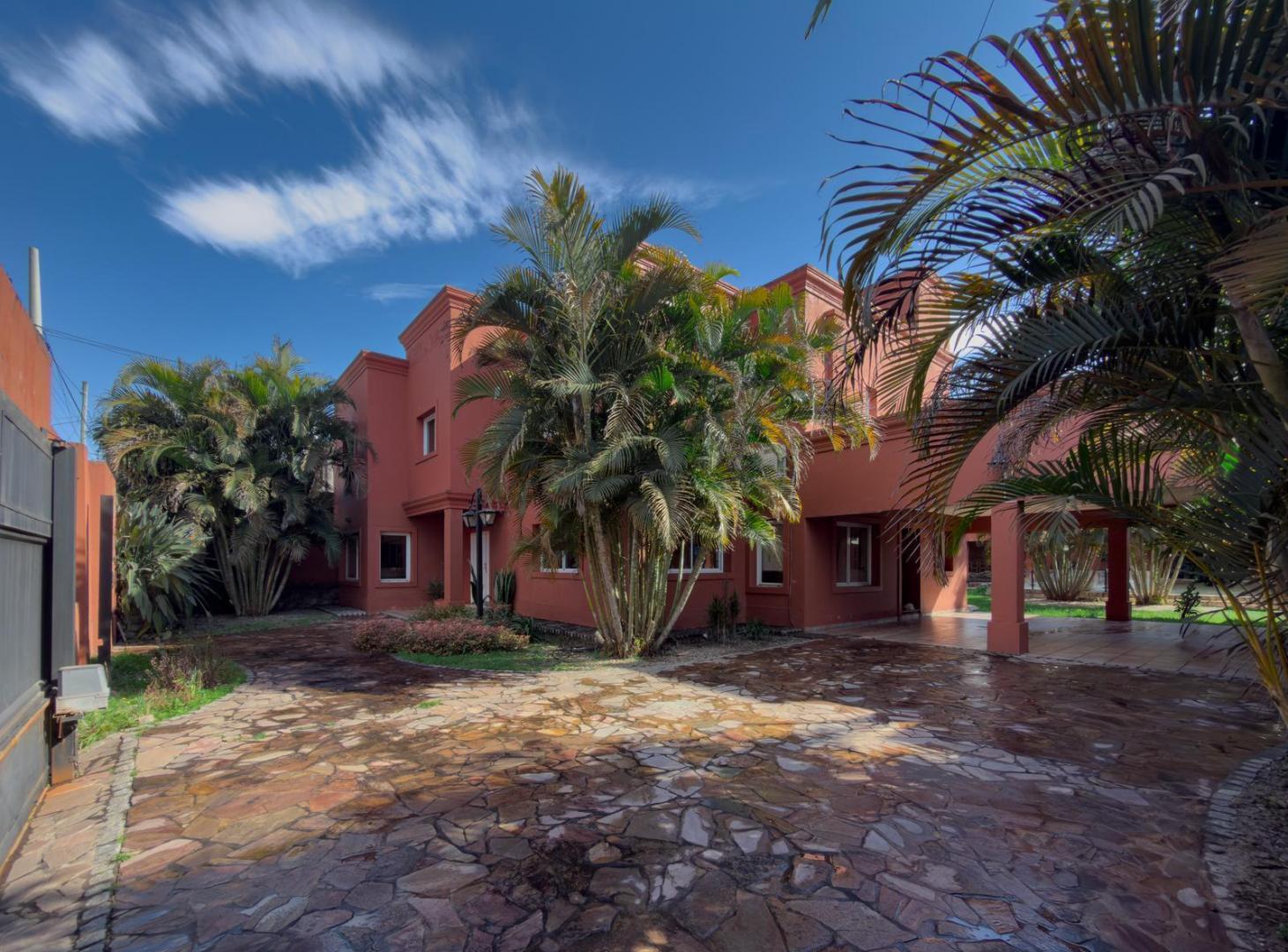 Foto de Casa Ejercito del Norte y Francisco de Aguirre, imagen 3