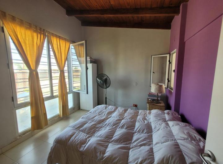 CASA CON JARDIN, TRANQUILIDAD Y CERCANIA A LA CIUDAD. 3