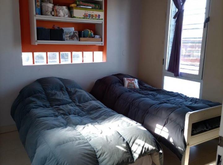 CASA CON JARDIN, TRANQUILIDAD Y CERCANIA A LA CIUDAD. 5