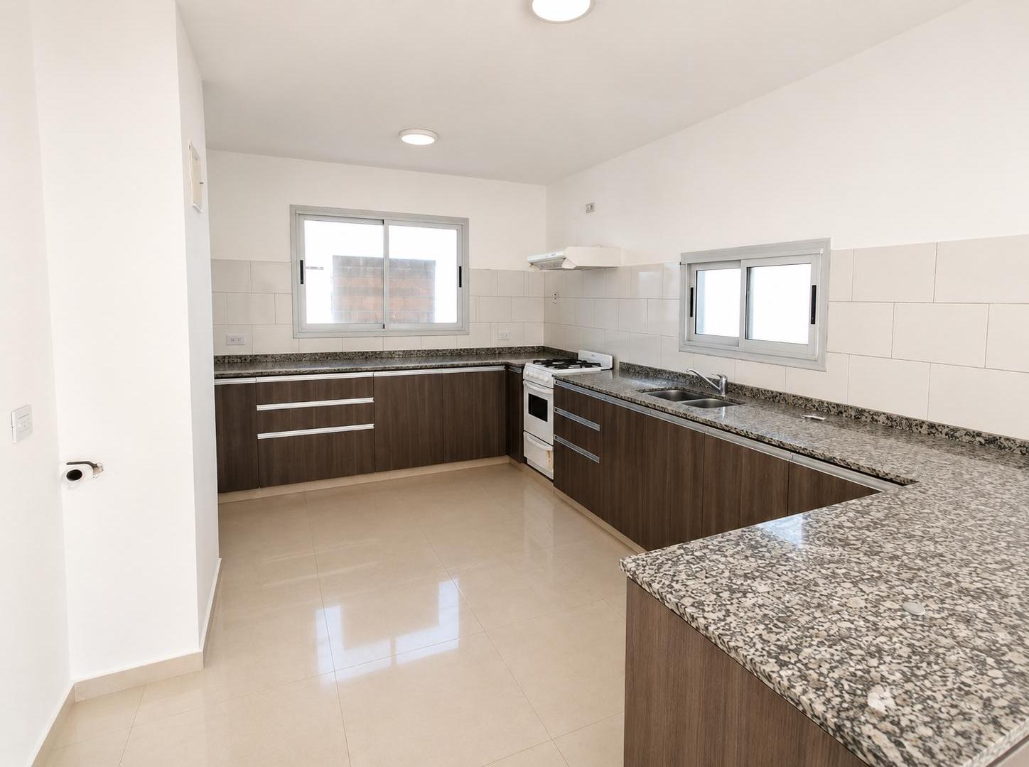 Foto de Duplex en ALQUILER B° Privado Las Toscas, imagen 4