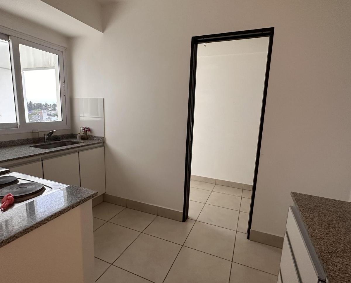 Departamento en Venta, 2 Dorm., Zona Centro, Salta Capital 2