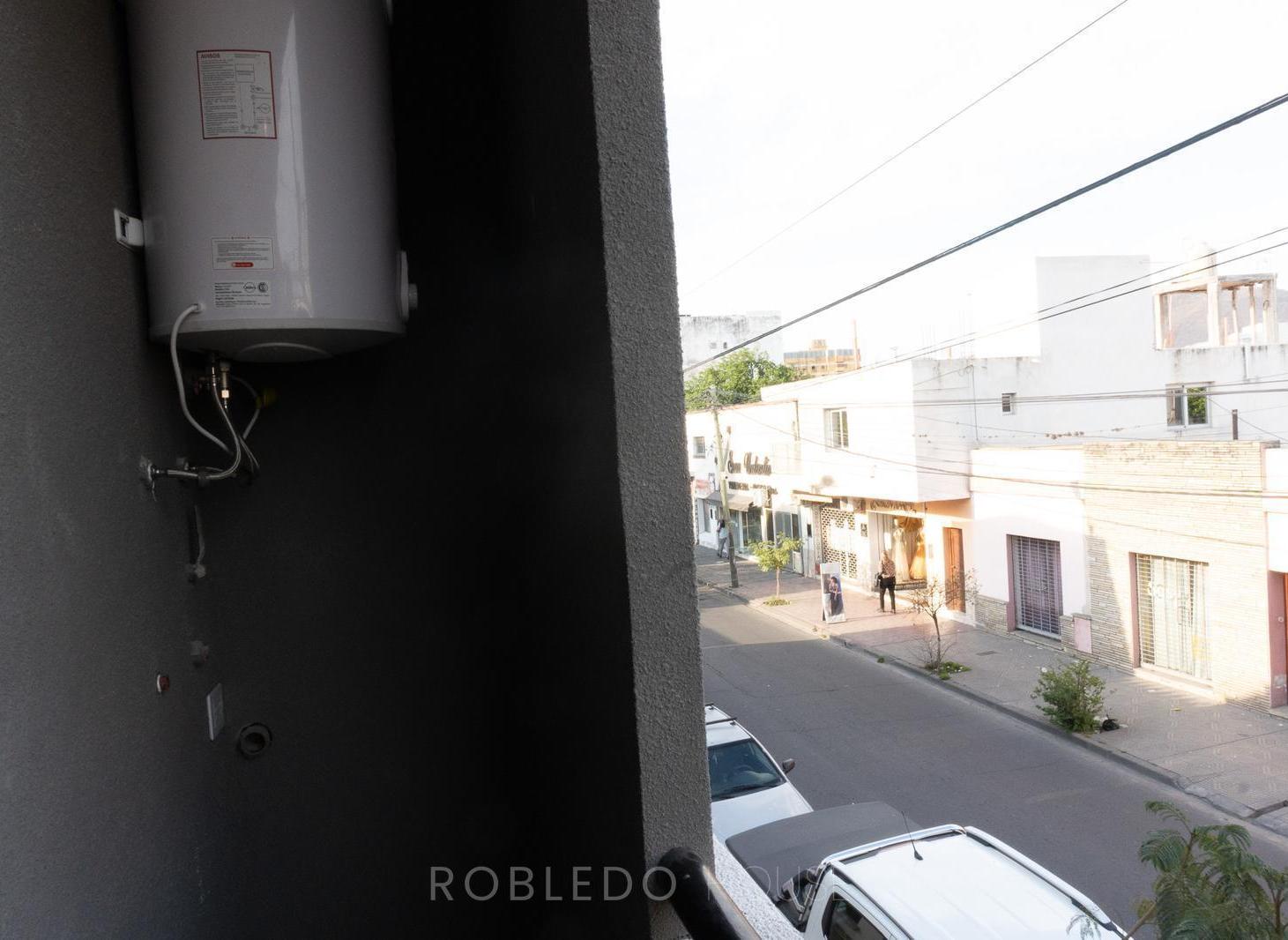 Foto de Alquiler Monoambiente con blacón – Microcentro de Salta Capita, imagen 2