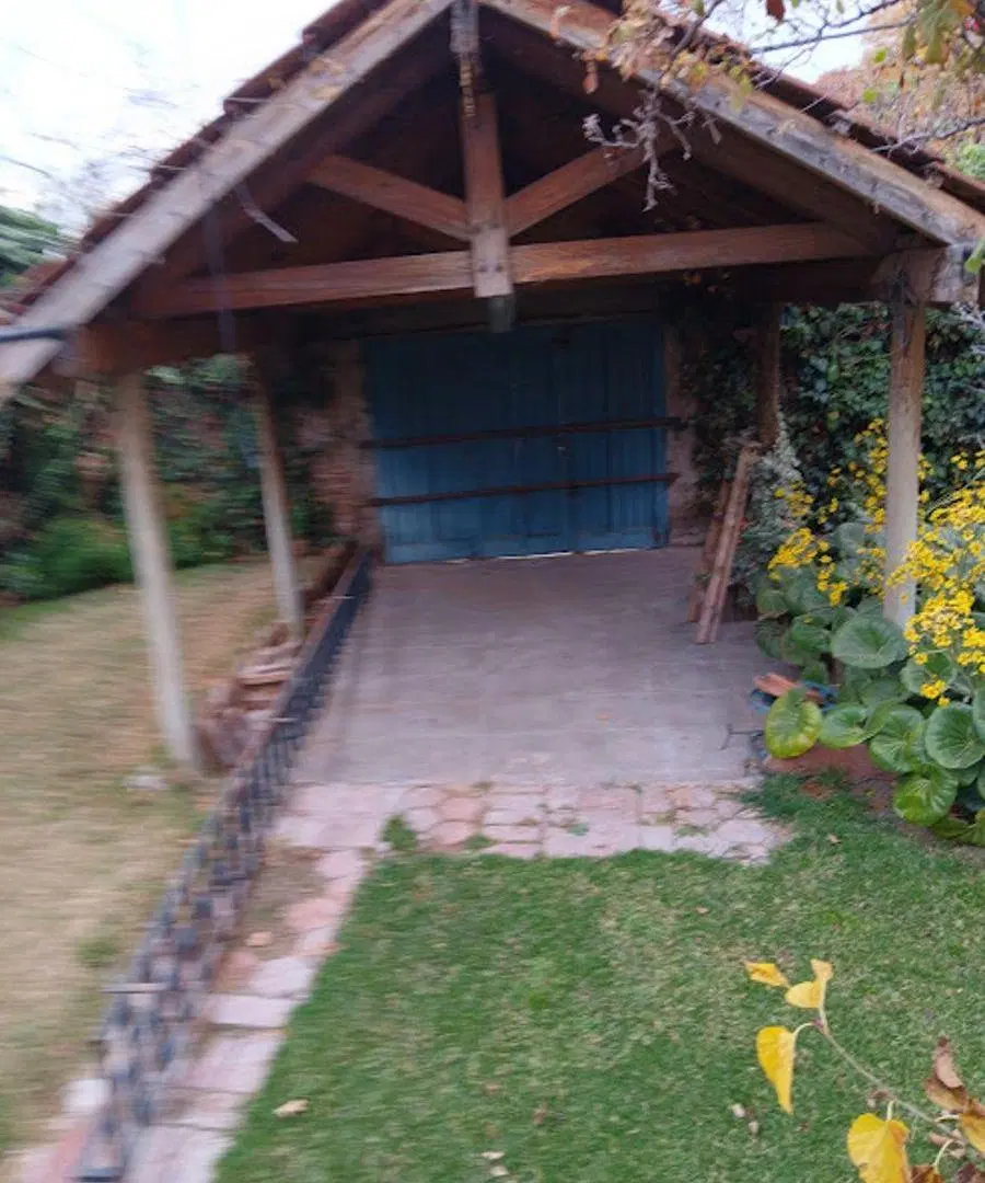 Casa en venta de 571 m² con 3 dormitorios en Villa Marini 5
