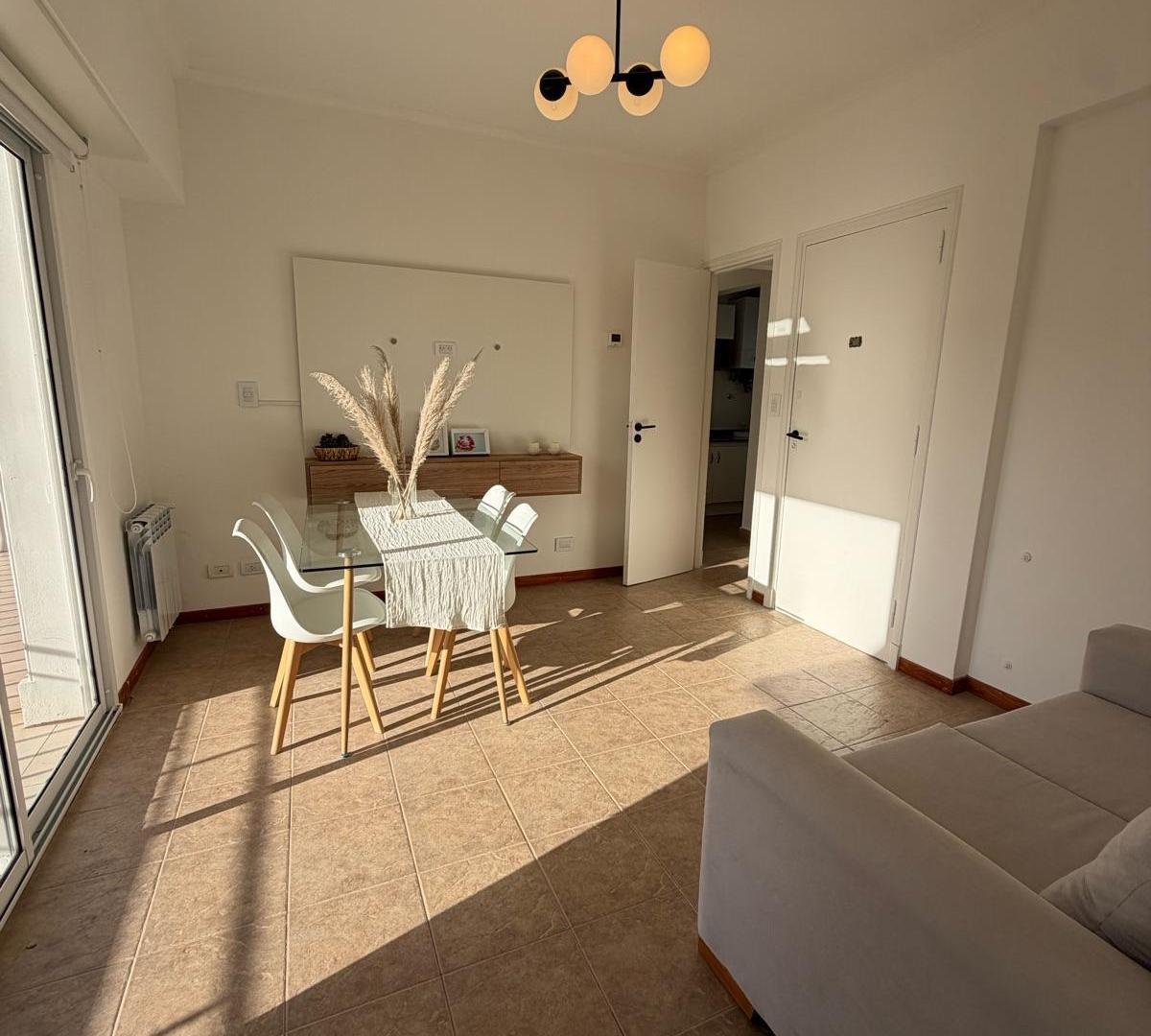 Foto de 3 AMBIENTES - RECICLADO - NOTABLE BALCON AL FRENTE, imagen 3