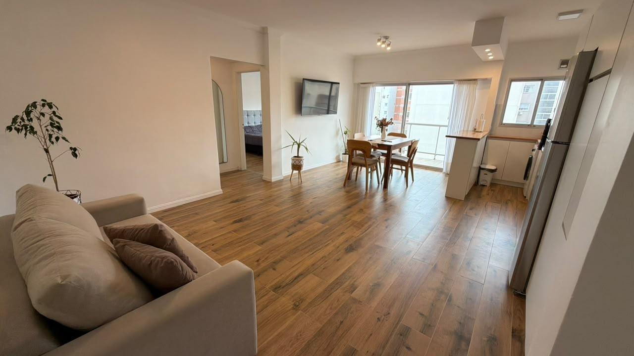 Foto de VENTA DEPARTAMENTO - 2 AMBIENTES - PLAZA ESPAÑA - VISTA AL MAR, imagen 1