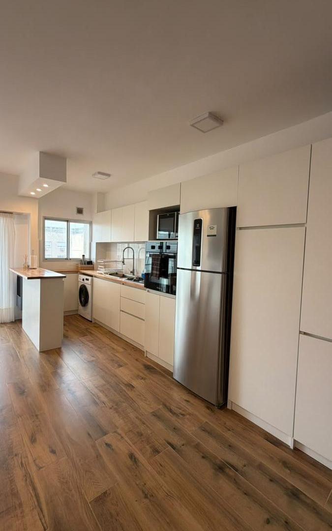 Foto de VENTA DEPARTAMENTO - 2 AMBIENTES - PLAZA ESPAÑA - VISTA AL MAR, imagen 3