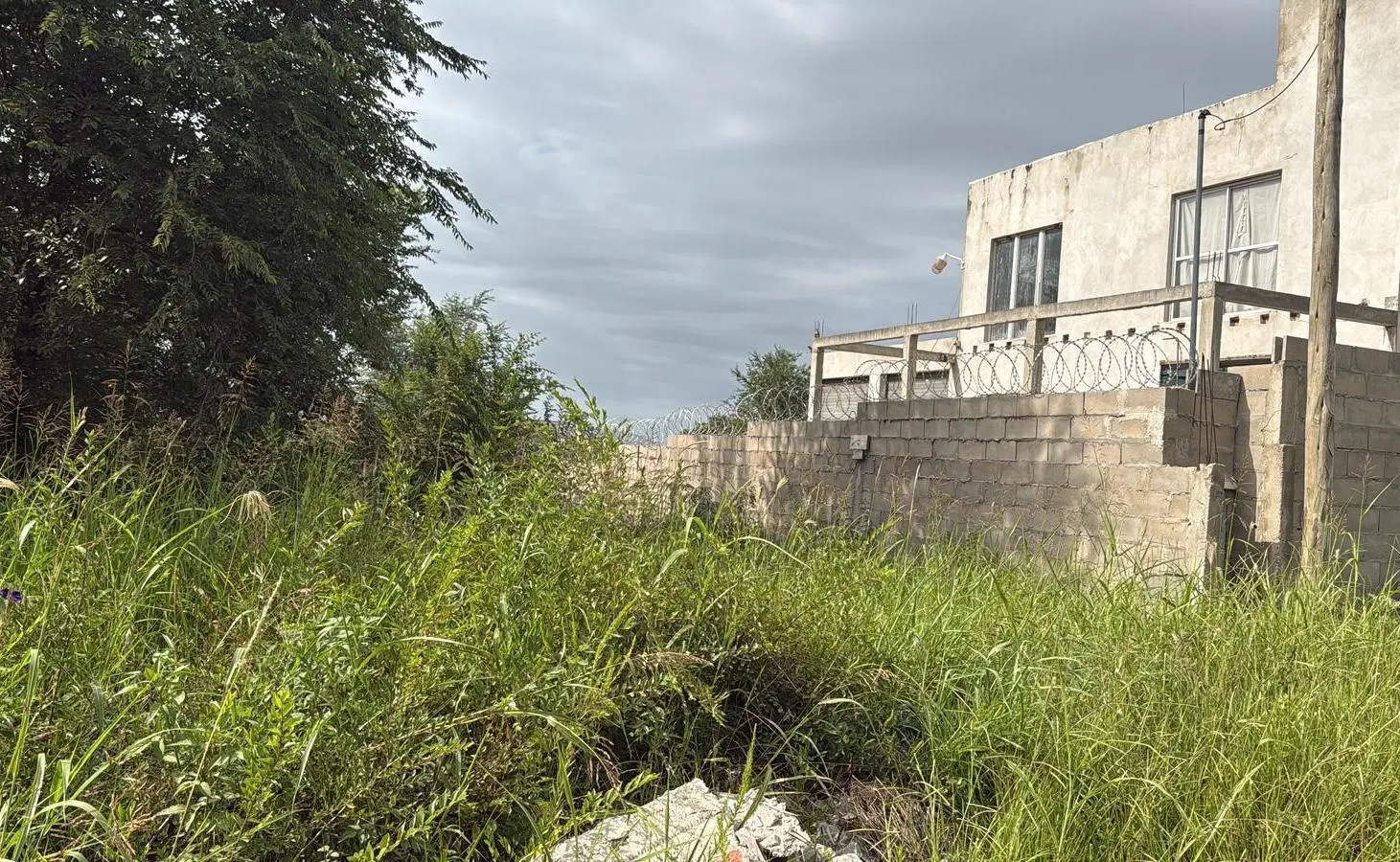 Terreno EN BARRIO VILLA CAEIRO 3