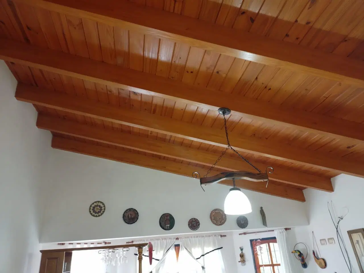 CASA EN VENTA EN SANTA MARIA CON PILETA APTO CREDITO IMPECABLE A 200MTS DE RUTA 38 2