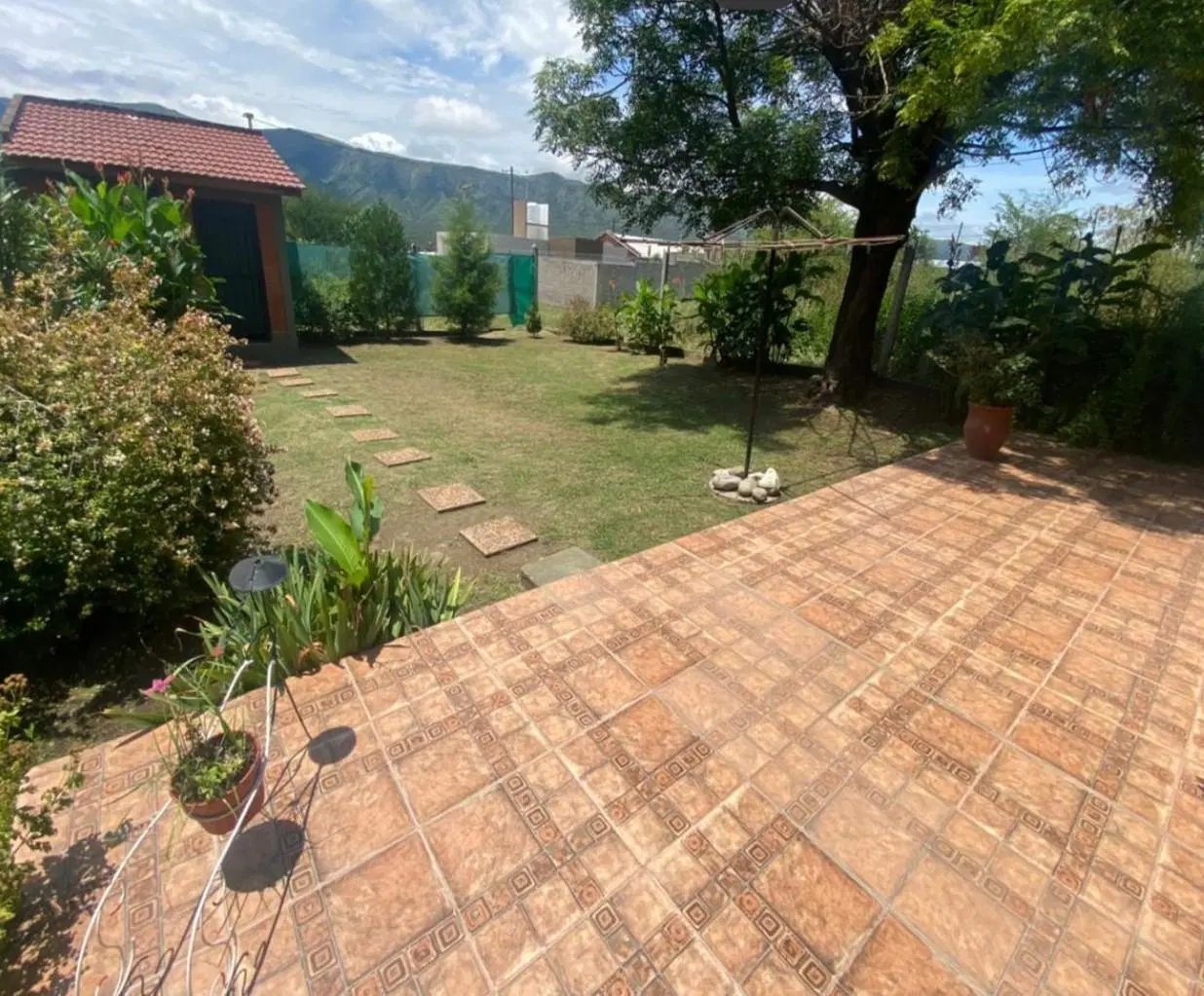 CASA EN VENTA EN SANTA MARIA CON PILETA APTO CREDITO IMPECABLE A 200MTS DE RUTA 38 8