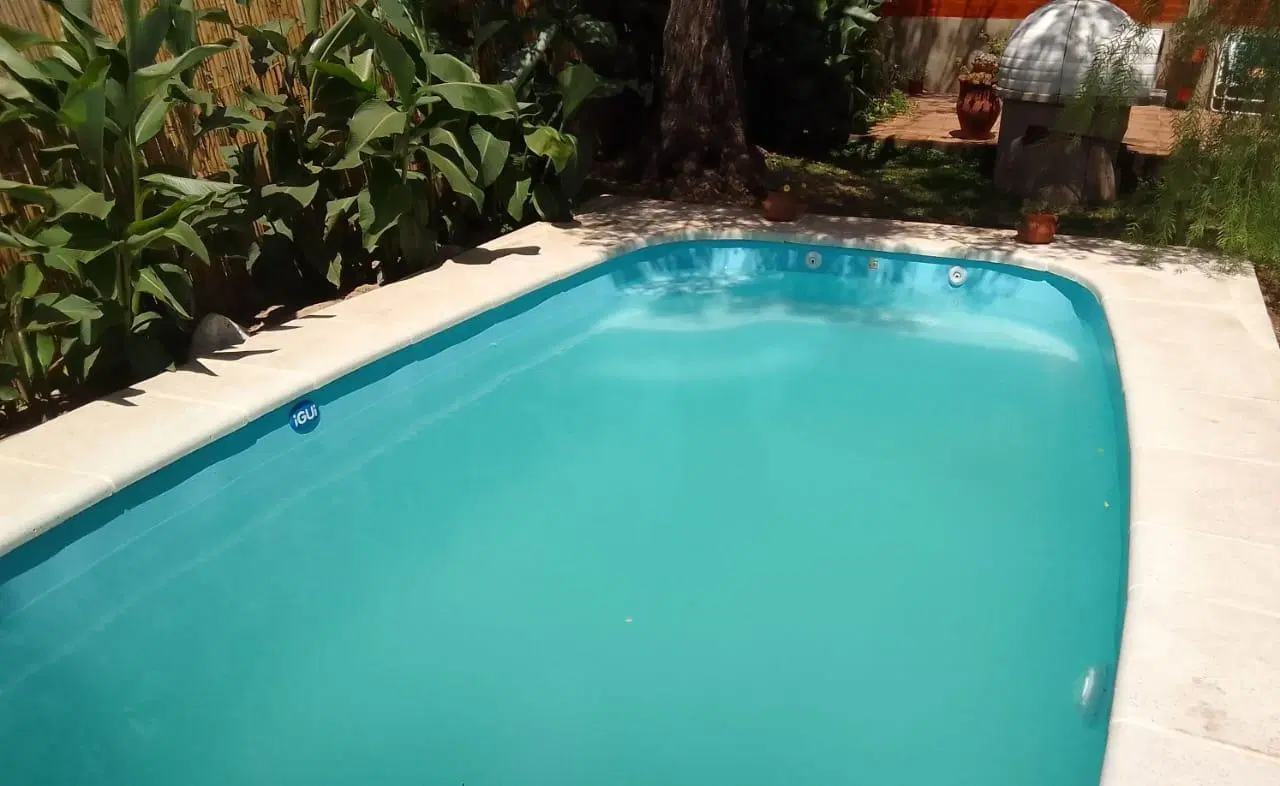 CASA EN VENTA EN SANTA MARIA CON PILETA APTO CREDITO IMPECABLE A 200MTS DE RUTA 38 4