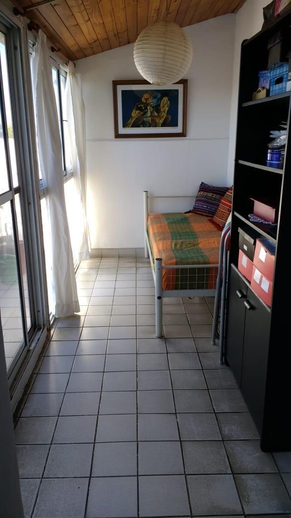 Departamento de 4 Amb con Patio. Quilmes Oeste 2