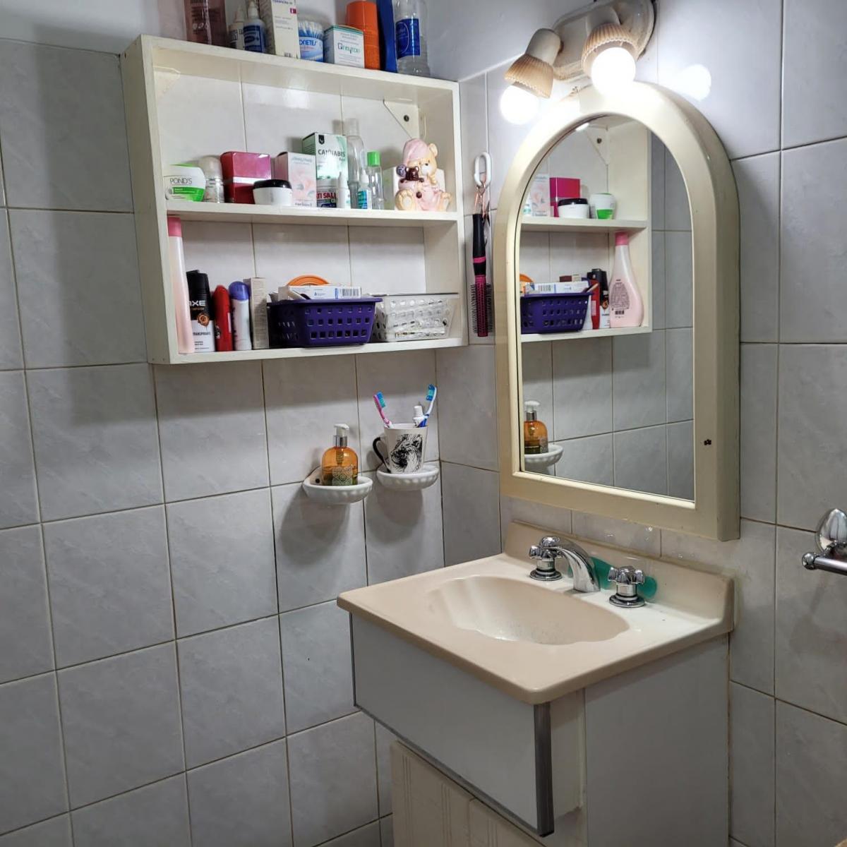 Departamento de 4 Amb con Patio. Quilmes Oeste 3