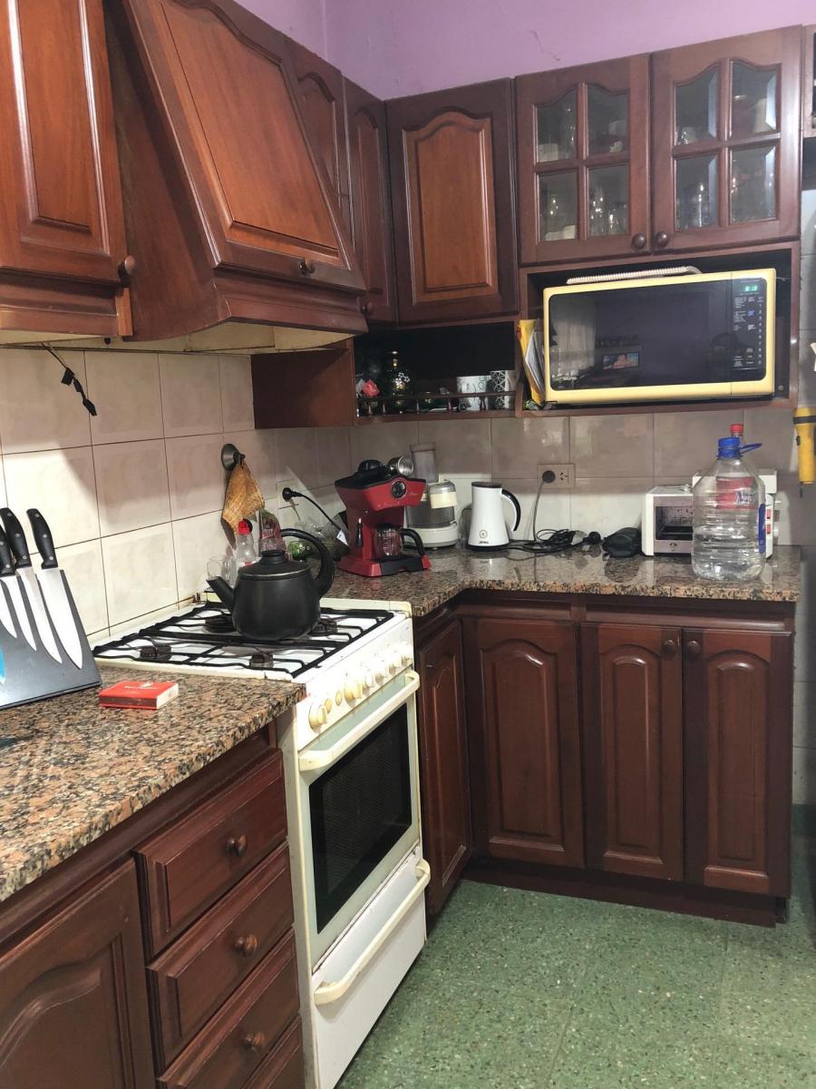 Foto de VENTA CASA DE 3 AMB MAS DEPTO 2 AMB. QUILMES OESTE, imagen 5