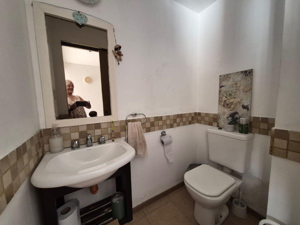Foto de Alquiler de duplex 4 amb con cochera. Quilmes oeste, imagen 2